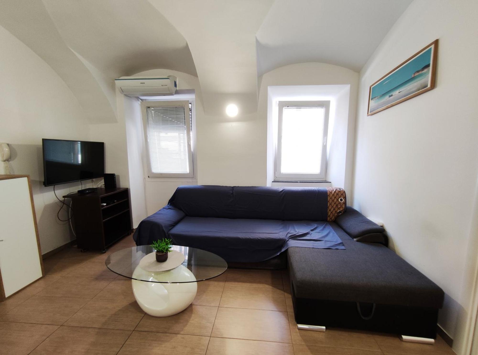 Studio Apartment Sisters 3-4 Любляна Экстерьер фото